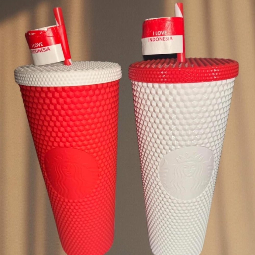 Cups new never used NMP have mine packed away.